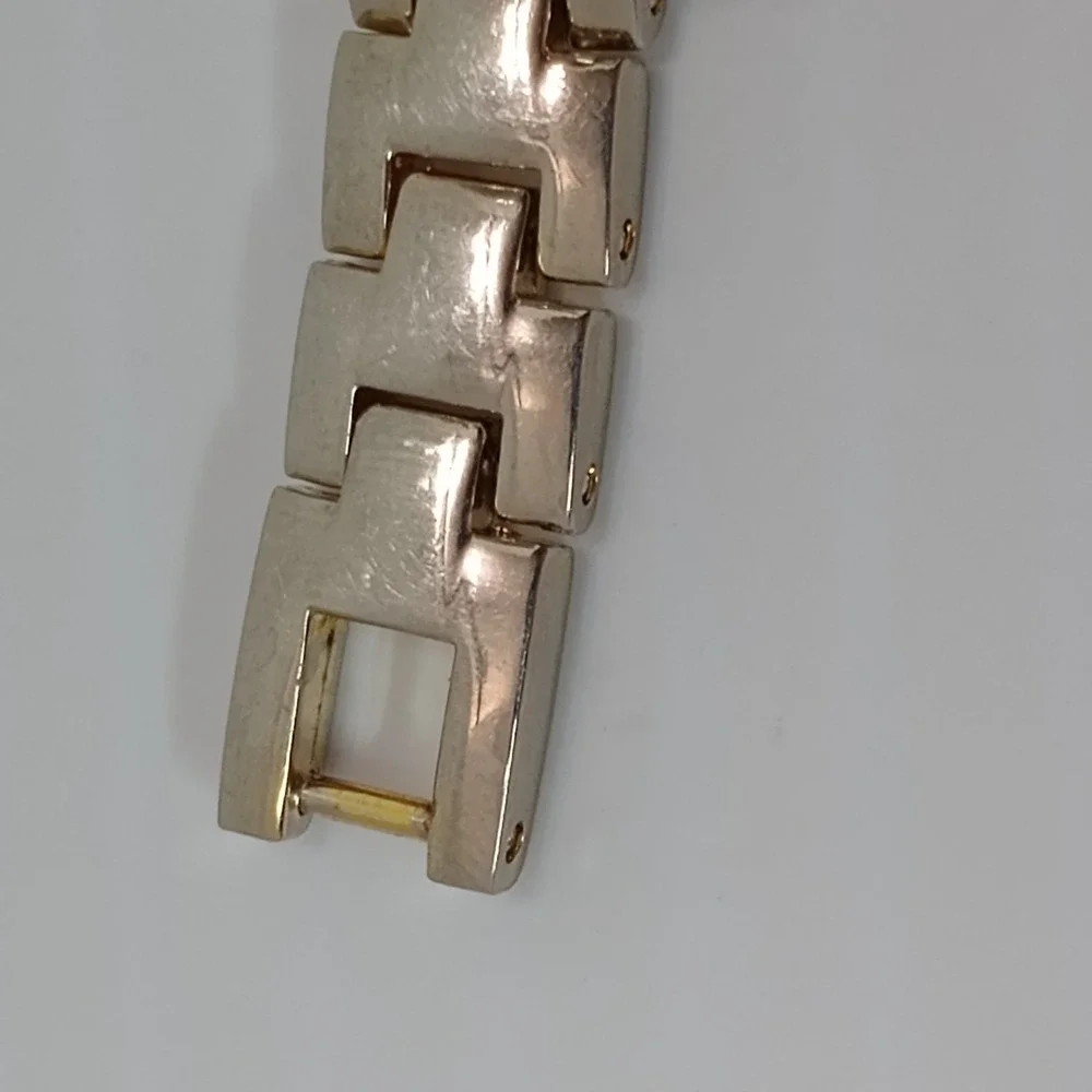 Anne Klein Women's Gold Tone AK/2474‎ Bangle Watch 24.1mm Black Dial New Battery